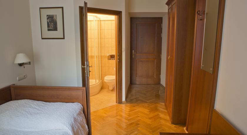 Aparthotel Basztowa Krakow Exterior photo